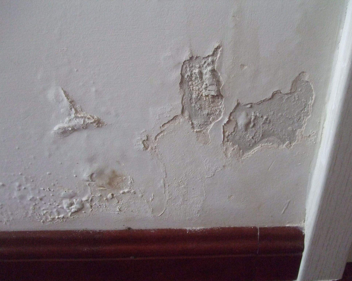 您一定见过的卫生间门口渗水事故现场,三步帮您避开